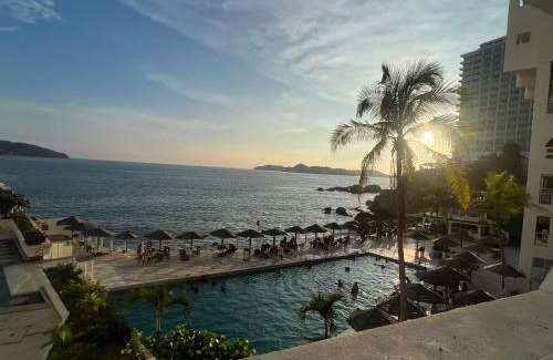 Costera Acapulco Apartment | Loft 4 personas con acceso a playa
