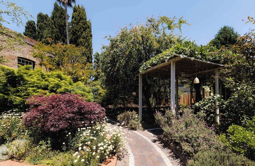 Katoomba Apartment | Loft Apartment in Katoomba sleeps 2