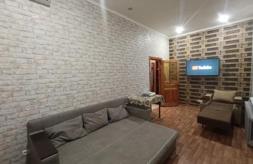 Degtyari Apartment | Loft apartment near city center on Peremogy Avenue 44