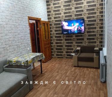 Degtyari Apartment | Loft apartment near city center on Peremogy Avenue 44