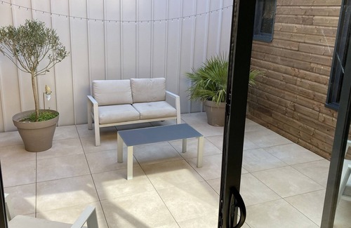 Soyaux Apartment | Loft Avec Patio a 5 Minutes du Centre Ville d Angouleme