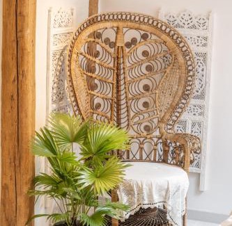 Barr Apartment | Loft de charme 4 étoiles confort haut de gamme garage privatif