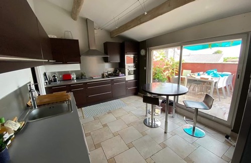 St.-Remy-de-Provence Apartment | Loft Duplex in the heart of the village