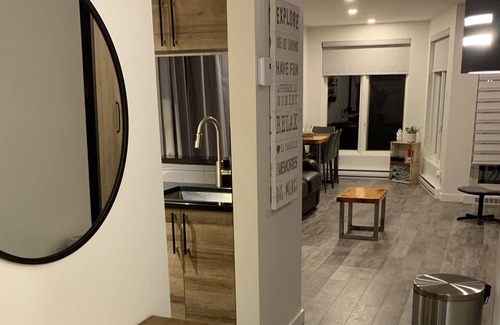 Stoneham Condo | Loft KOCOSKI SKI-IN SKI-OUT