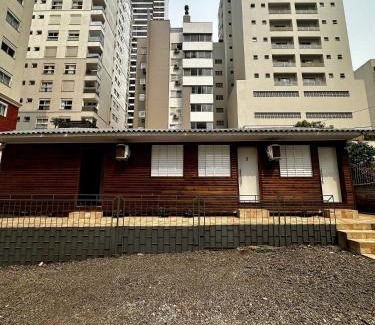 Centro Apartment | Loft Lux 3 (Smart TV, Ar condicionado, Cozinha.)