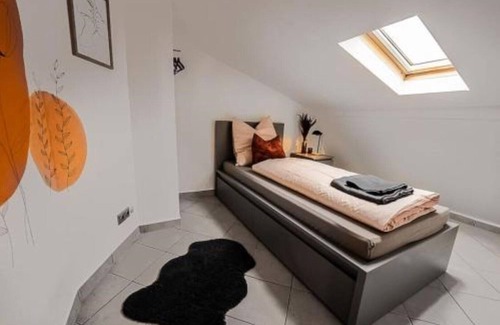 Barmen Apartment | Loft mit Billard-tisch und PS4