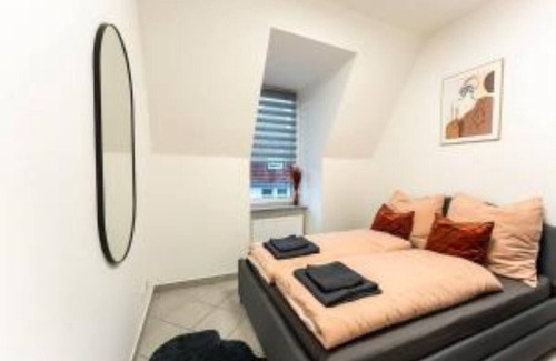 Barmen Apartment | Loft mit Billard-tisch und PS4