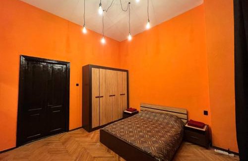 Verkhnie Misto Apartment | Loft on Maidan Independence Square