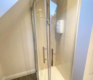 Mill Road Apartment | Loft Studio - Excellent City Location Near Station