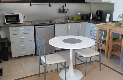 Collobrieres Apartment | Loft-style studio facing the river in the village of Collobrières