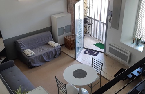 Collobrieres Apartment | Loft-style studio facing the river in the village of Collobrières