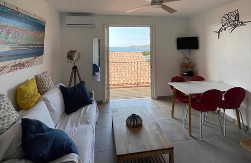 Giens Apartment | Loft T3 Duplex Vue Mer Porquerolles