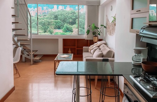 Popular Apartment | Loft with a VIEW 5 minutes from Milla de Oro
