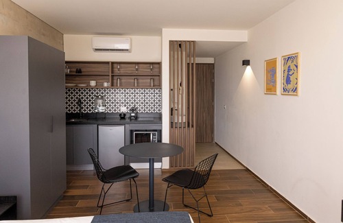 Providencia Apartment | Loft with Balcony and Rooftop Restaurant | Lapso at Asís