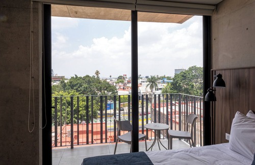 Providencia Apartment | Loft with Balcony and Rooftop Restaurant | Lapso at Asís