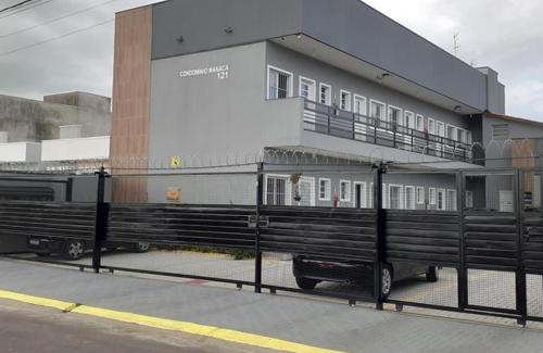 Pindamonhangaba Apartment | Loft01 com garagem, Wi-fi, 25 min de Aparecida