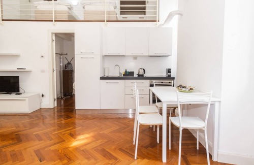 Downtown Apartment | LOFT2 VIA MOROSINI CENTRO VARESE-IXIHOME