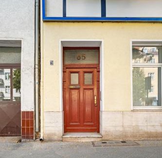 Lichterfelde Apartment | Loftly 5min zu Fuß Charite - 45m2 - Self Check-In - 300mbit