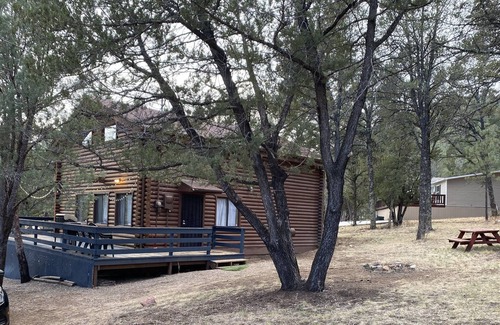 Ruidoso House | Log cabin for rent ....