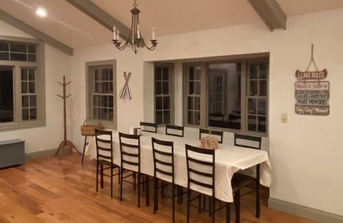 Monticello Cabin | Log Cabin in Scenic Setting, 5 miles From Conley Bottom Marina, Lake Cumberland