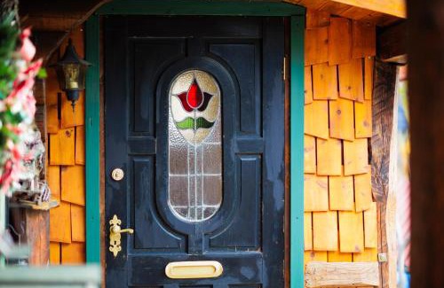 Hakuba House | Log Cottage KUROITA