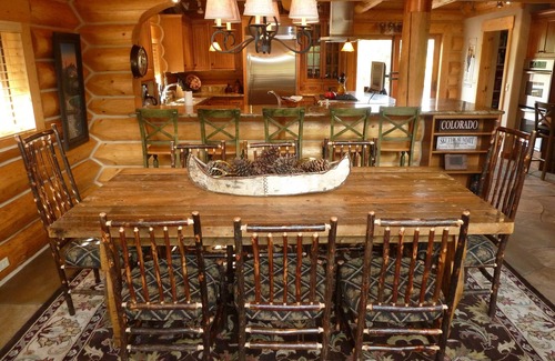 Royal Mountain Ranch House | Log Home Great For Families! Walk to Frisco Main Street. Near Copper Mtn.