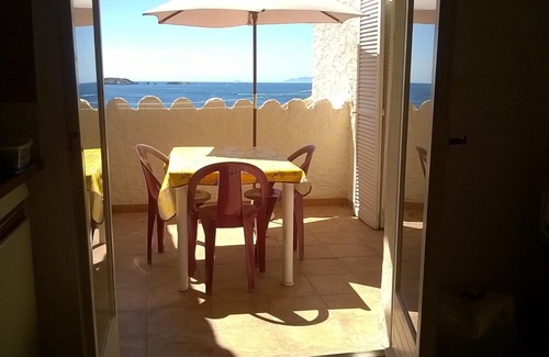 Le Brusc Apartment | Logement en Copropriété Avec Terrasse Face à la Plage