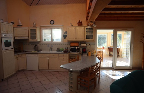 Le Palais House | Logement Locatif à Belle-ile : Maison Avec Jardin Partagé