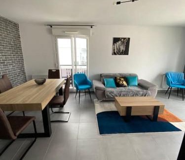 Saint-Genis-Pouilly Apartment | Logement Standing avec parking privé - proche CERN, Genève, ONU