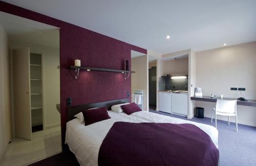 Vannes Hotel | Logis Golfe Hotel