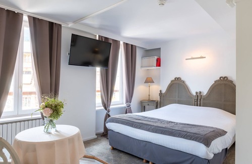 Embrun Hotel | Logis Hôtel de la Mairie