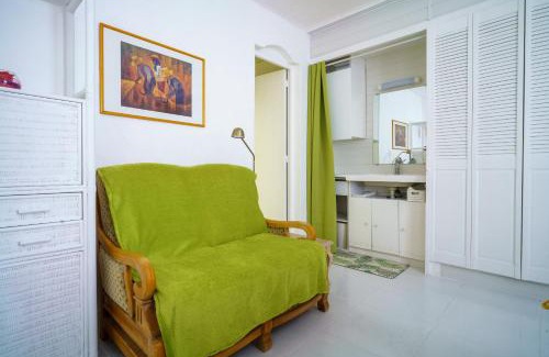 Elne Apartment | Logis Helena