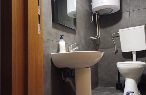 Vozdovac Apartment | Lola 2
