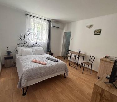 Eger Apartment | Lola Apartman