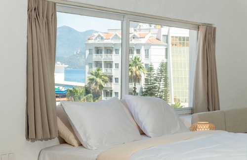 Marmaris City Center House | L’olive Homes bohemian penthouse