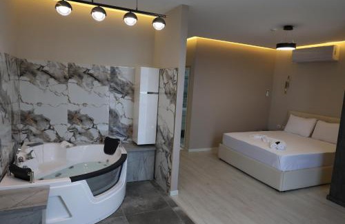 Kukes Hotel | London Restaurant Hotel