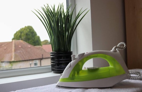 Dormers Wells Apartment | London Studio 6 Short Stay