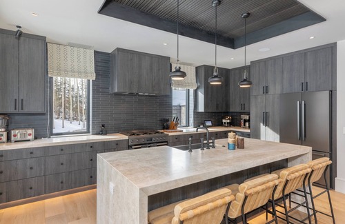 Mountain Village Ski Chalet | Lonestar Lodge by Cuvee