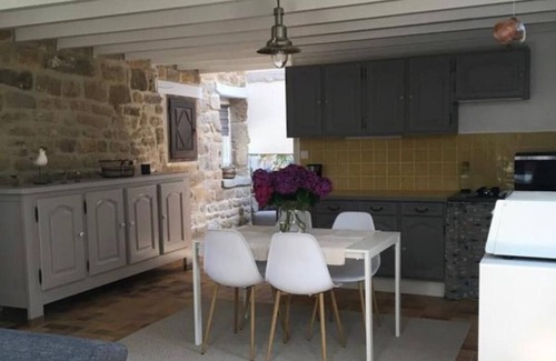 Locronan House | Longère bretonne à Locronan, Pets welcome!