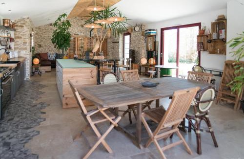 Talmont-Saint-Hilaire House | Longère pierres/modernité proche mer/la guittière