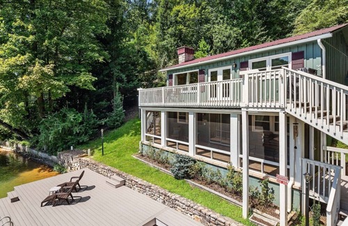 Lake Lure Cottage | Long Family Lake House - Mr Lake Lure Vacation Rentals