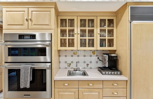 Huntington House | Long Island Estate with Heated Pool 1 Hr from Manhattan