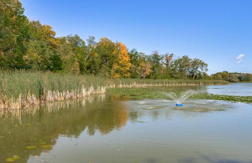 Parkers Prairie House | Long Lake Lodge with Watercrafts and Fire Pits