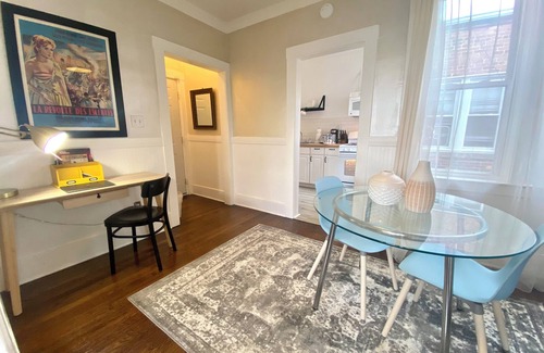 Detroit Apartment | Long-Term Haven Ideal for Nurses & Travelers