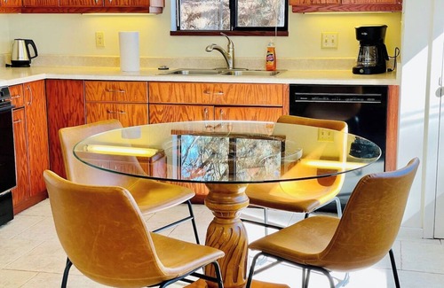 Reno House | Long Term Over 30 Days,Ranch in Country Side of Reno/10Beds