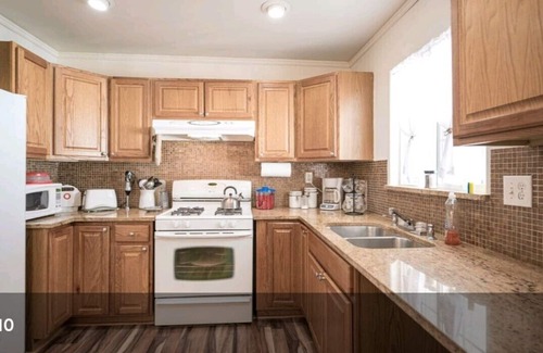 Paradise House | Long Term Rental Pet & 420 Friendly Home