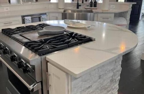 Upper Grand Lagoon House | Long term Specials Starting at 6,000 per month!nPrivate Pool 5000 ft of Elegance