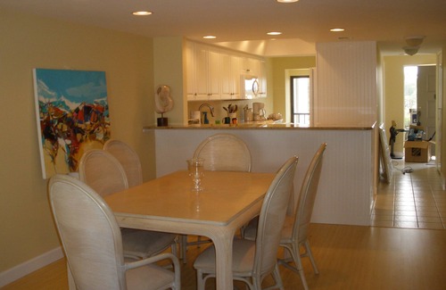Whitney Beach Condo | Longboat Key Beachfront - Beautifully Updated with Prime Location
