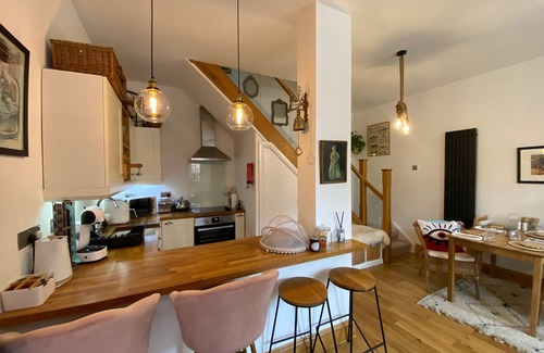 Tynemouth Cottage | Longsands Hideaway Cottage - Sleeps 4 - Parking