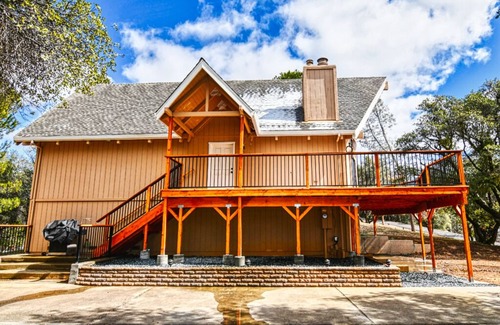 Groveland House | Longview Outlook In Pine Mountain Lake